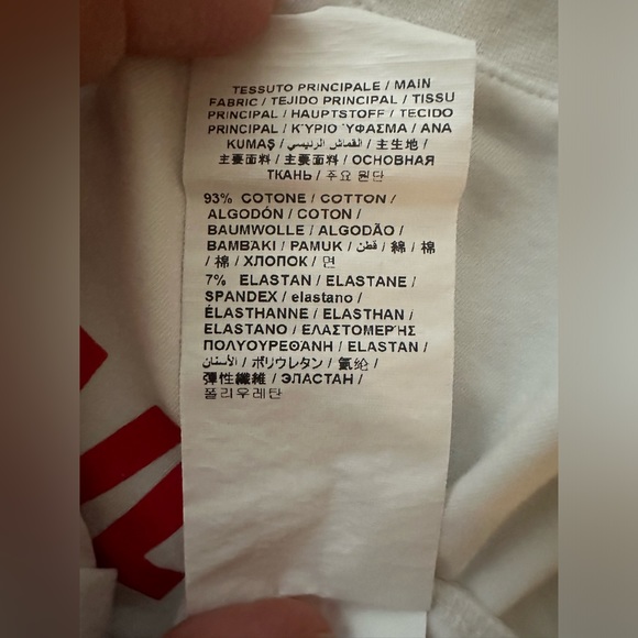 Love moschino ❤️ t-shirt exellent condition - Picture 4 of 4